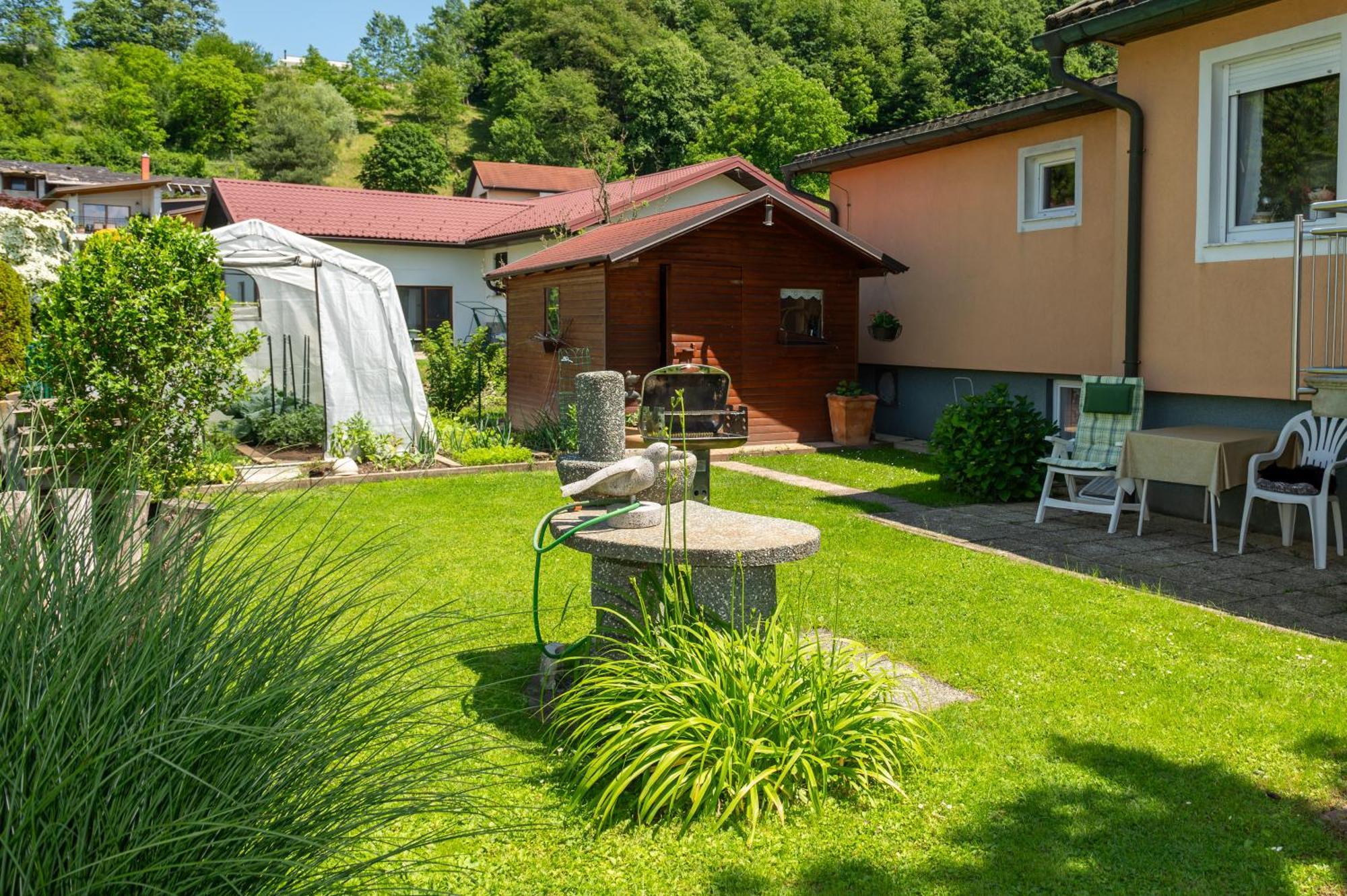 Relax Apartma Peter Ptuj Exterior photo